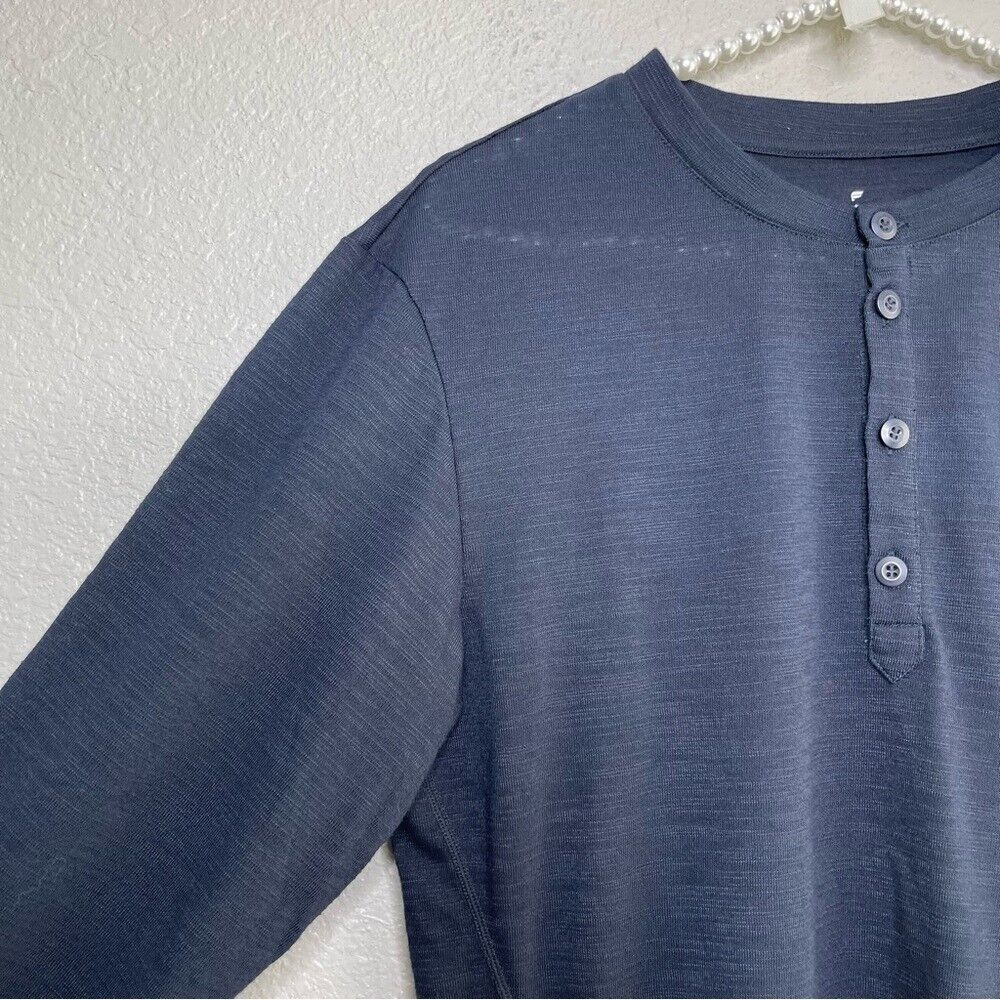 Fabletics Shirt Mens Small Henley Blue Button Front Long Sleeve Slub Cotton